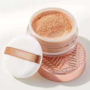 Amazonian clay gem powder foundation by tarte